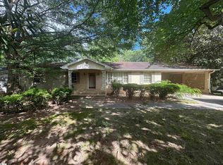 406 Rollingreen Rd, Greenville, SC 29615