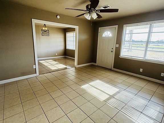 2nd image of 5569 Sonnier Ln