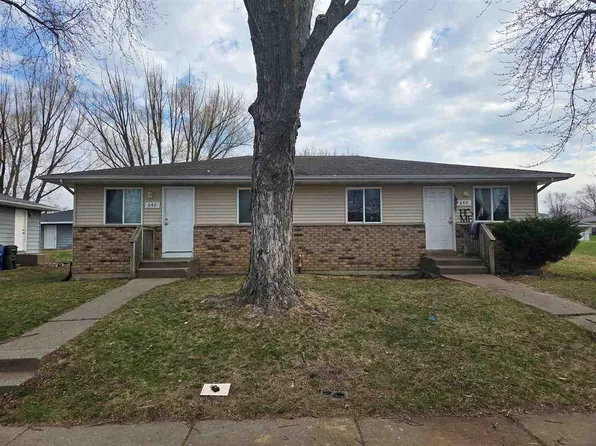 640/642 W 61st St, Davenport, IA 52806
