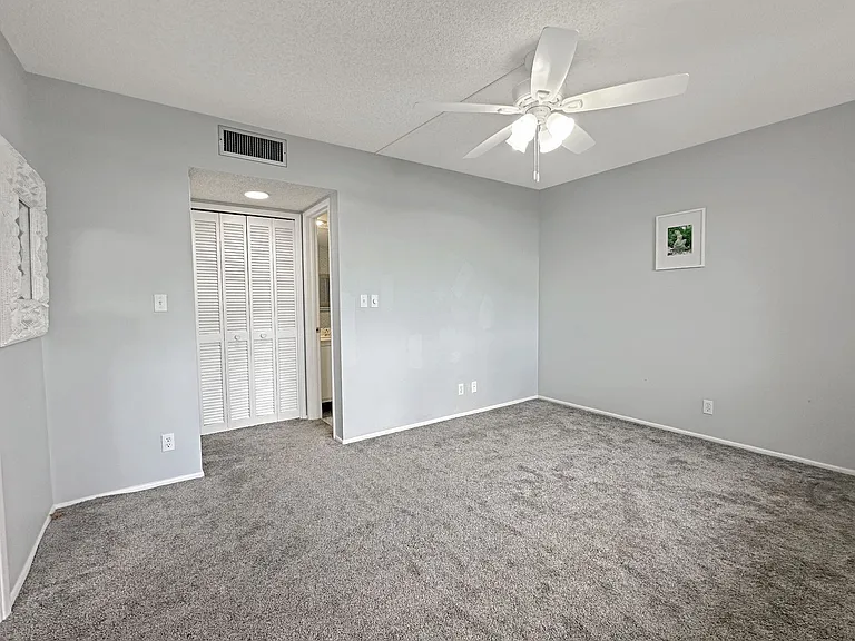535 Oaks Dr #504 — Photo 13