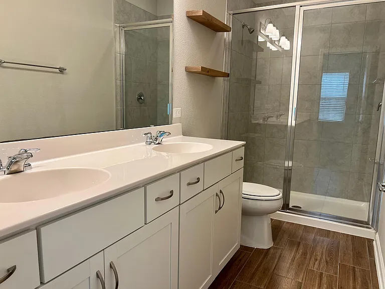 7155 Jareth Dr — Photo 11
