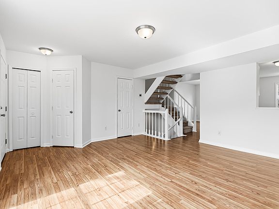 3rd image of 4522 Still Pines Dr