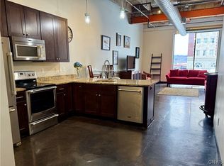520 Seneca St #214, Utica, NY 13502