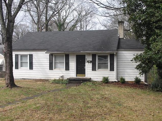 2nd image of 1045 Blount Pl