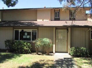 27 W Lancaster Dr, Stockton, CA 95207