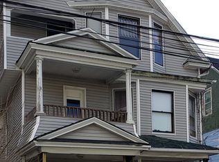 156 Chestnut Ave APT 1, Waterbury, CT 06710