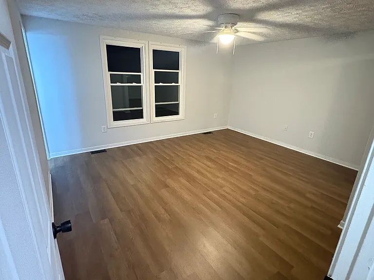 10603 Holleybrooke Dr — Photo 11