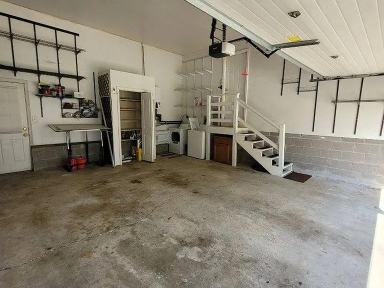 100 Lamplighter Pl — Photo 26