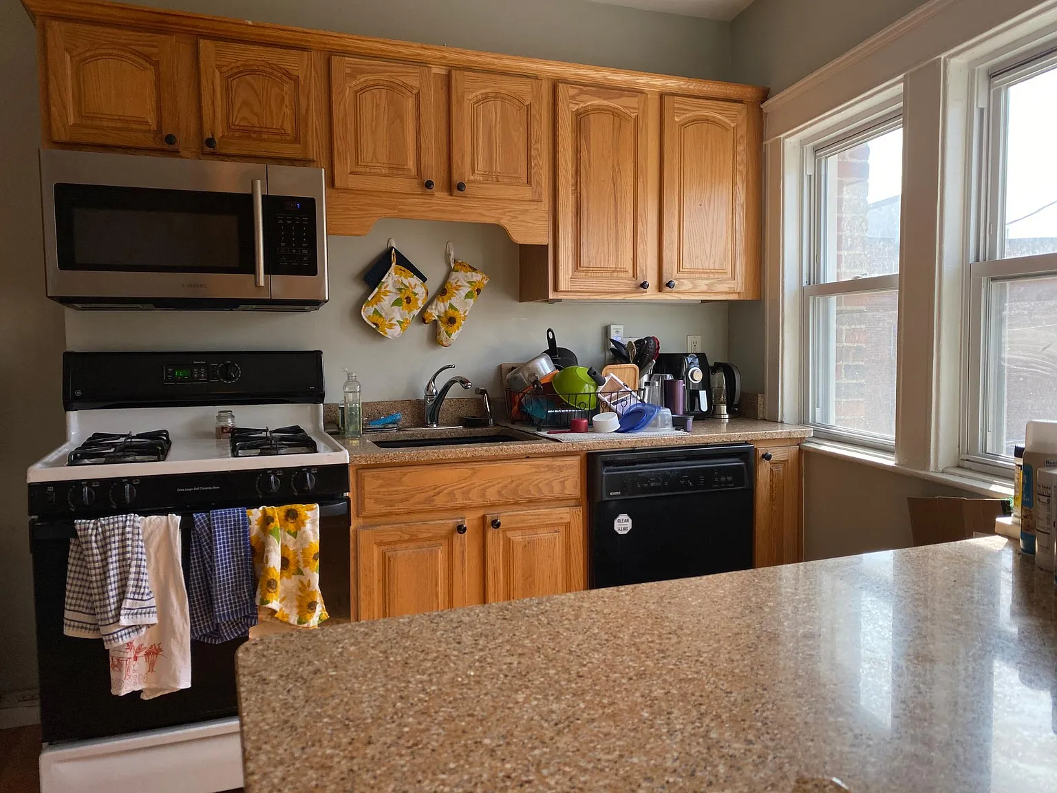 320-328 Summit ave — Photo 3