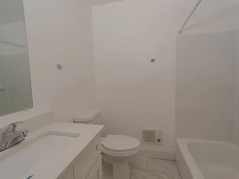 11 Park St — Photo 5