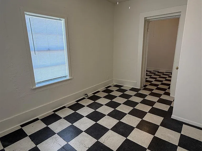 1214 14th St — Photo 12