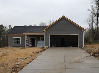 1308 Ranhurst Rd, Mcleansville, NC 27301