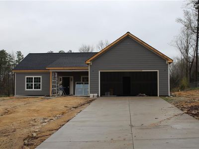 1308 Ranhurst Rd, Mcleansville, NC, 27301