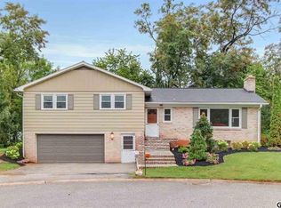 1920 Duella Ct, York, PA 17404