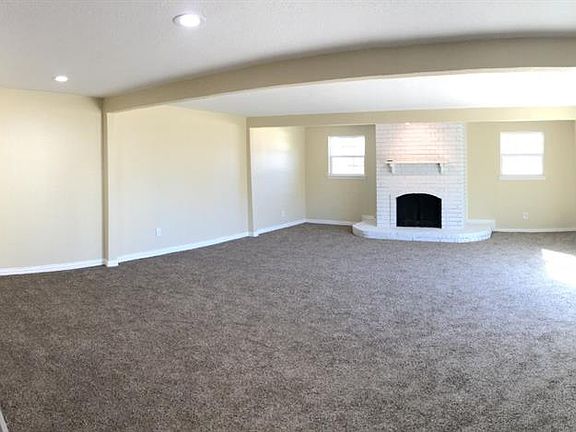 3rd image of 3705 Statler Dr