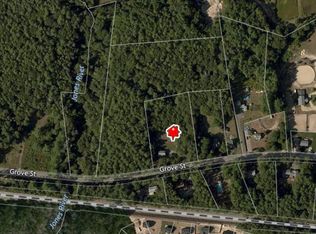 215 Grove St, Kingston, MA 02364