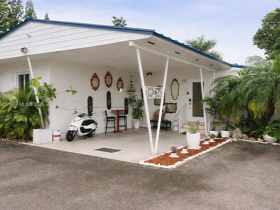 2nd image of 1281 NW 31st Ave
