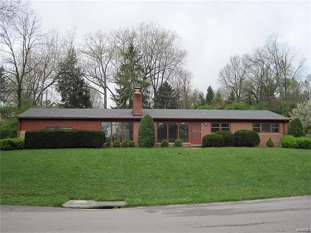 1st image of 727 Louwen Dr