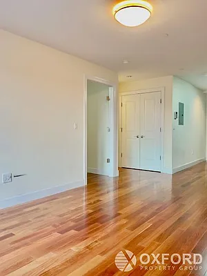 Rented by Oxford Property Group | media 31