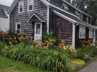 26 Holmes St, Rockland, ME 04841