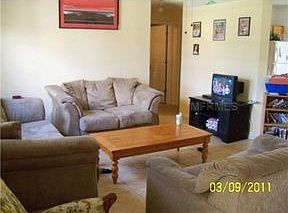 4th image of 740 Live Oak Ave