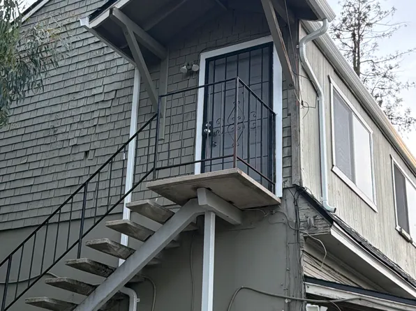 7551 Rosanna St Unit C, Gilroy, CA 95020