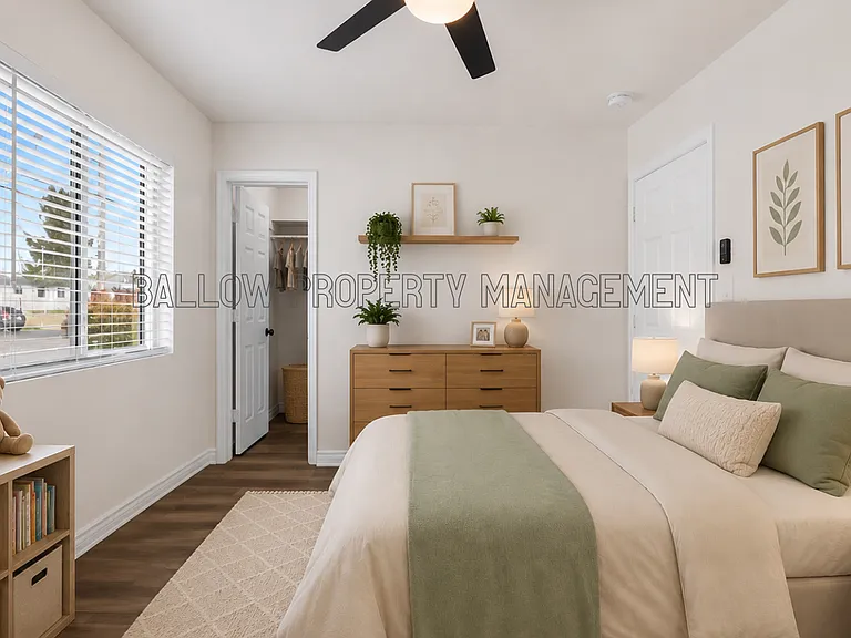 1438 F Ave — Photo 4