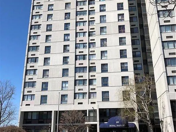 60 Strawberry Hill Ave, Stamford, CT