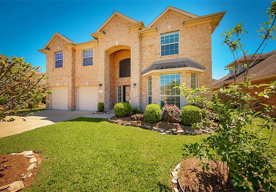1st image of 17931 Oakridge Canyon Ln