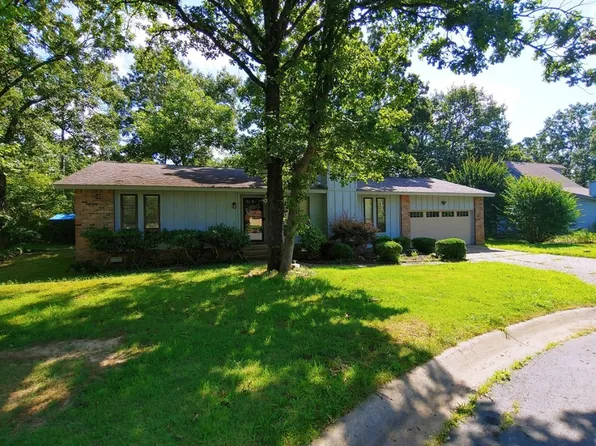 5 Hickory Ln, Maumelle, AR 72113
