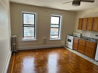 2151 Cruger Ave APT 3, Bronx, NY 10462