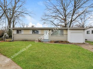 550 Humes Ln, Florissant, MO 63031