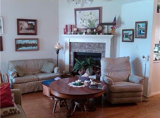 2nd image of 14183 Cherry Ct