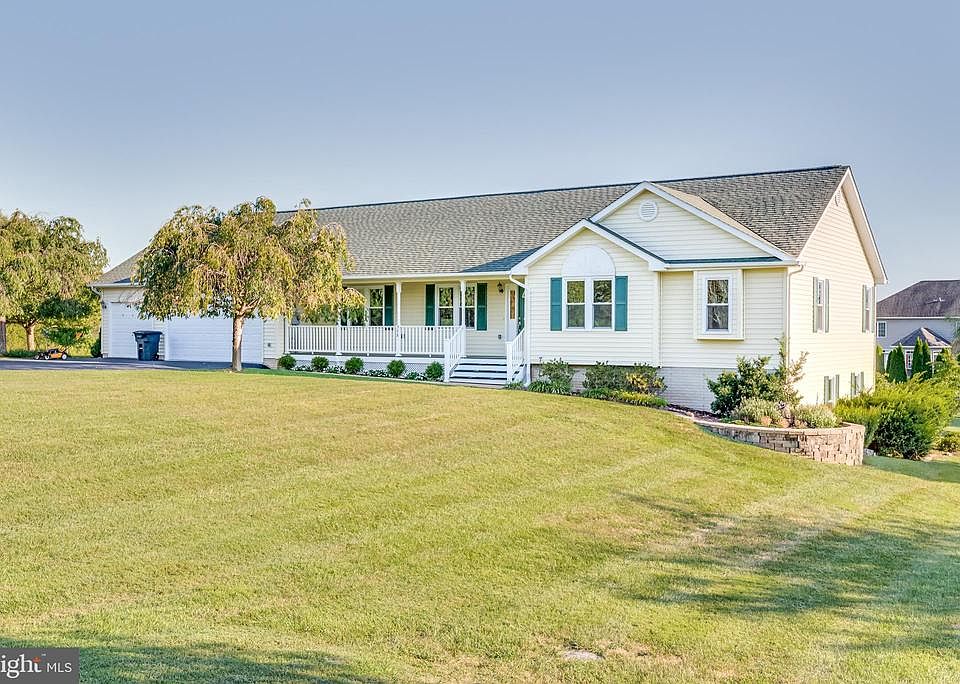 1st image of 338 Elk Branch Dr