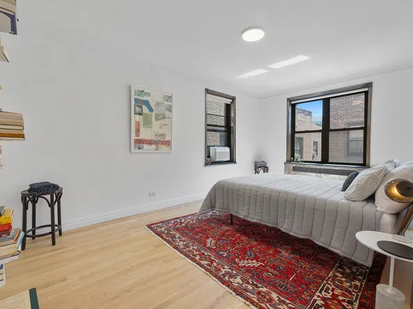 860 Grand Concourse image 8 of 12