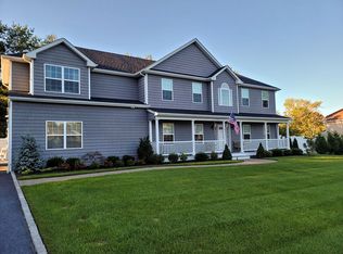 1 Gils Farm, East Northport, NY 11731