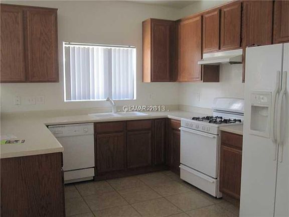 4th image of 1832 Luna Alegre St #0