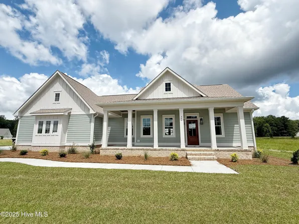 444 W Burton Farm Drive, Minnesott Beach, NC 28510