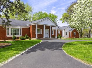6708 Sally Ln, Edina, MN 55439