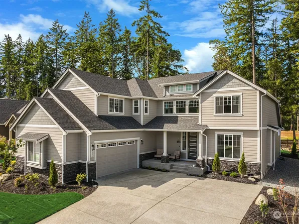 4331 Caddyshack Drive NE, Lacey, WA 98516