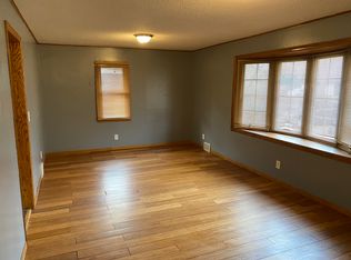 6242 Scott Ave N, Brooklyn Center, MN 55429