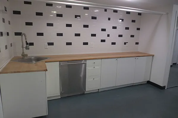 Rented by Owner | media 11