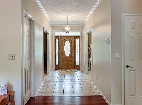 3rd image of 3562 Woodlane Dr