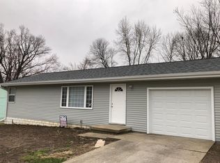 229 Marlou Pkwy, Des Moines, IA 50320