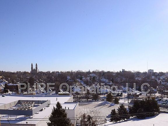 2nd image of 612-616 N 46th St #616-05