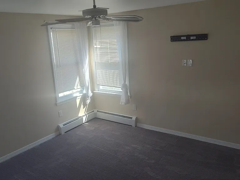 8518 4th Ave #2 — Photo 5