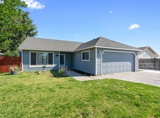 411 Bobwhite Ave, Umatilla, OR 97882