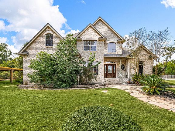 4th image of 21427 Tophill Dr