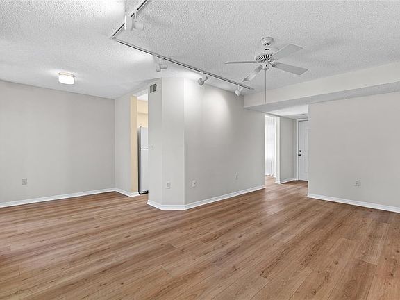 4th image of 2367 COACH HOUSE BOULEVARD #1308