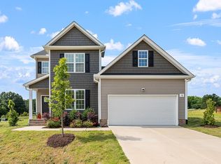 38 Fresco Dr, Zebulon, NC 27597